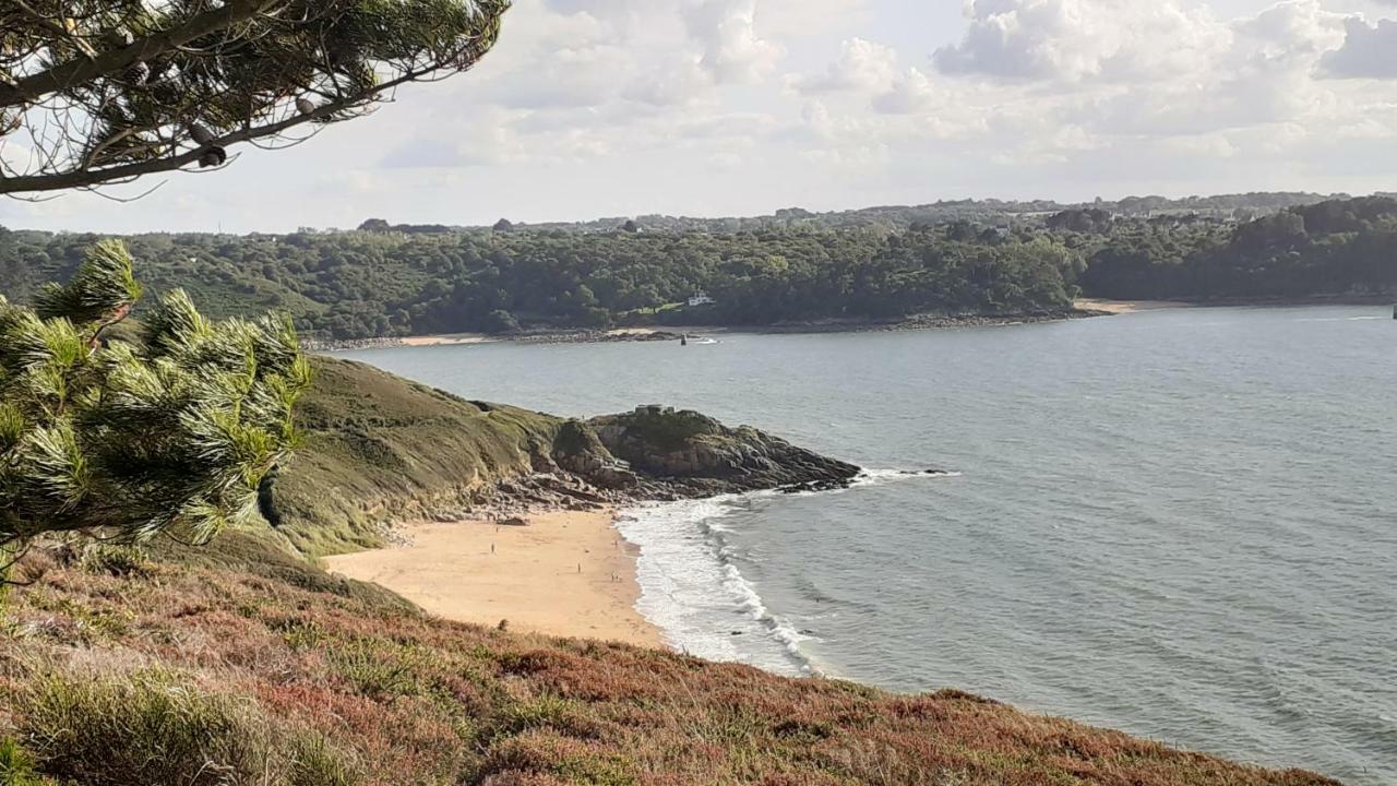 Les Pieds Dans L Eau Acces A La Plage Depuis La Residence Trébeurden Exterior foto